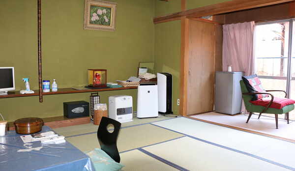 客室　しゃくなげ