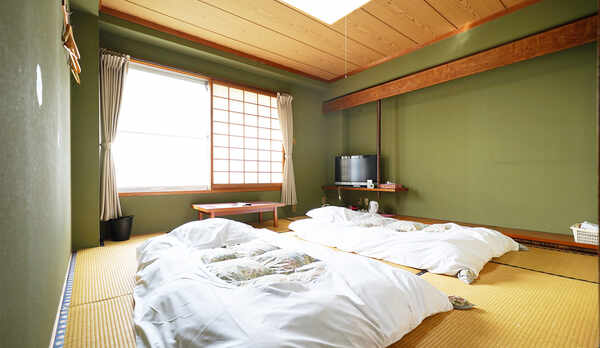 ８畳ツイン部屋