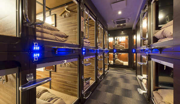 カプセルフロア