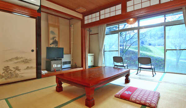 ■「和室１０畳」