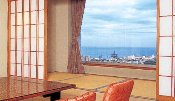 海側眺望和室10帖一例