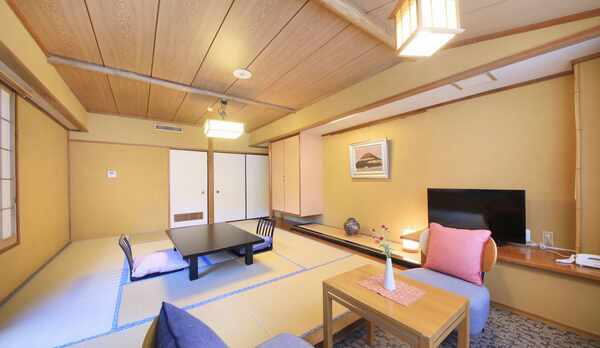 【A】千代田館標準和室または和洋室(バス・トイレ付)一例 