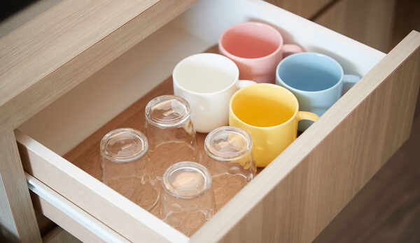 ◇洋室：お子様用のコップもございます