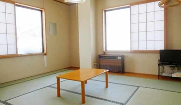 ファミリー、グループの方もお越しください