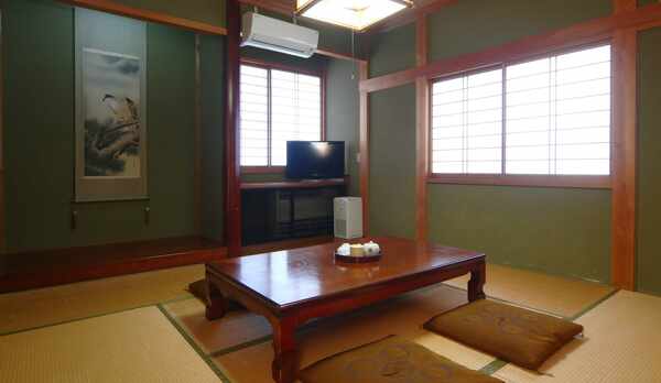 【客室】和室８畳　Wi-Fi完備