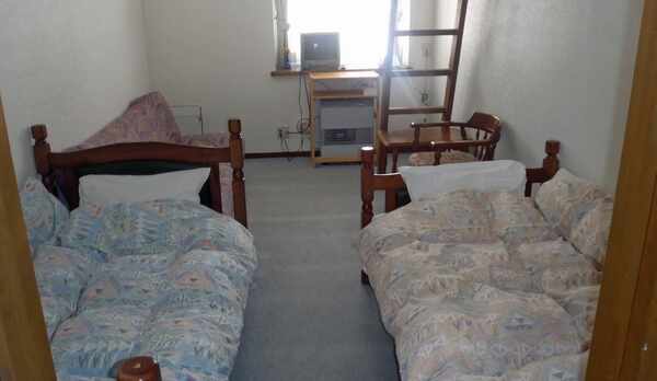 ロフト付きの洋室