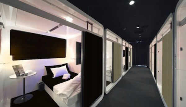 ファーストクラスキャビン