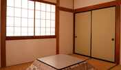 *和室8畳一例／6畳〜10畳のお部屋を人数によってご用意いたします。