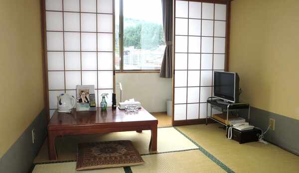 和室6畳のお部屋