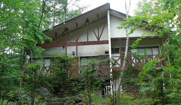 ９〜１０人用別荘１