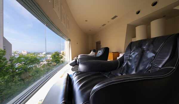 温泉棟マッサージチェアー