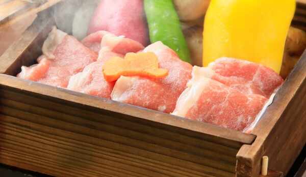 温泉せいろ蒸し【牛】