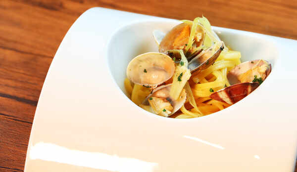 《HERB & SPICE CAFE MINERAL》旬が香るパスタ。時季により内容が変わります 