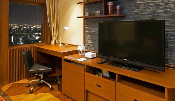 ユニバーサルツイン（デスク）