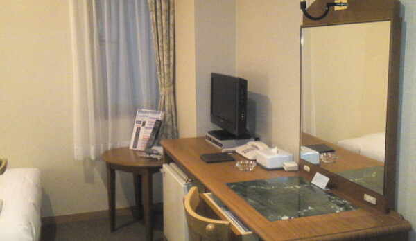 ・エコノミーシングル