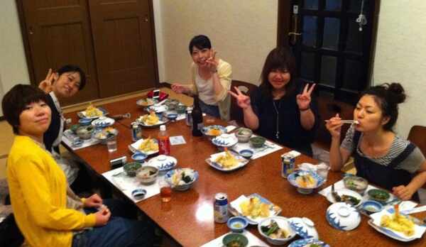 みんなで仲良く食事できます