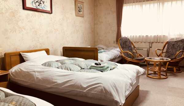 洋室トリプル、