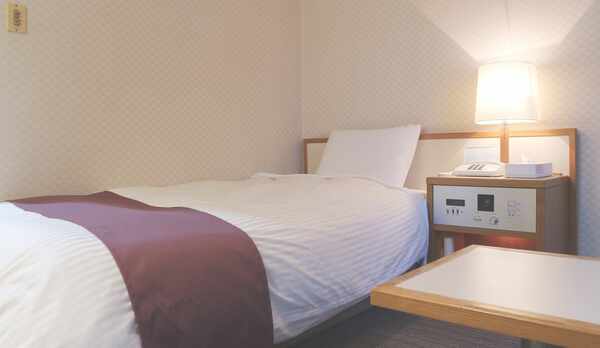 *【禁煙シングルルーム】広さは１７.５平米！出雲市内のホテルで最大の広さを誇ります！