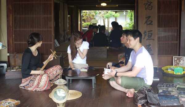 ・お部屋での様子〜皆さま自由にのんびり過ごしています〜