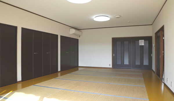 １階の客室１２畳＋３畳のクローゼット