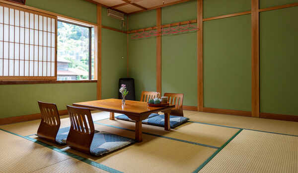 大きいお部屋（２階）