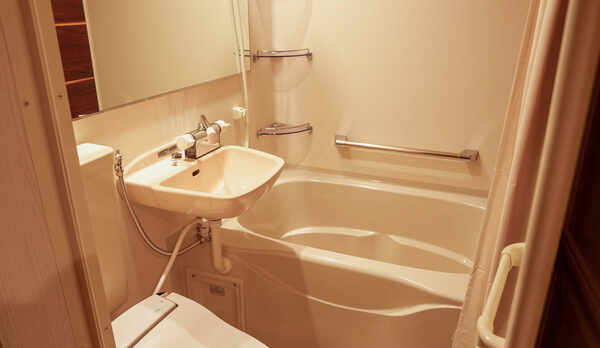 ・【プレミアDXファミリー】ユニットバスは清潔で安心