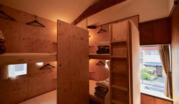 女性用ドミトリー