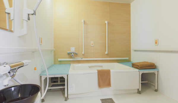 洋室ツインバリアフリー（ユニットバス）