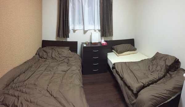 ツインベッドルーム