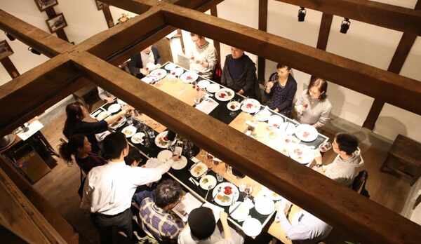 併設レストラン「WANY」