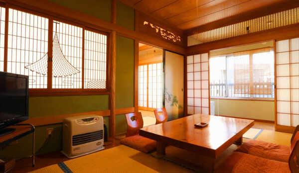 和室12畳トイレ付き客室