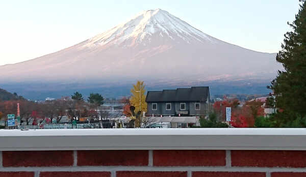 YUSHIN　2階から富士山