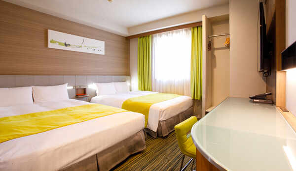 ツインルーム　HDMI完備