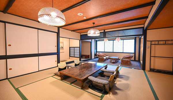 野の花亭は数奇屋造りの客室でございます。※一例