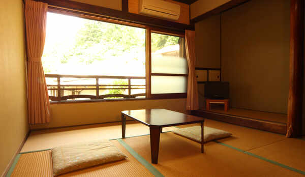 どこか懐かしい★和室・昼間