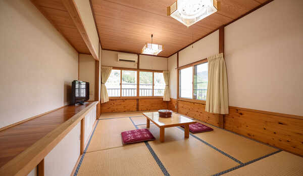 ●和室9畳／一例