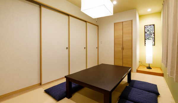 二階和室　ボードゲームなど大人数でワイワイとお楽しみください