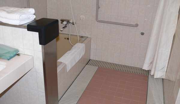 車椅子対応洋室3