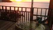 露天風呂付客室からの夕陽
