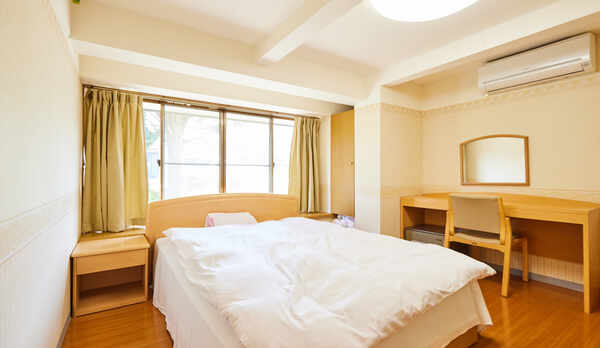 洋室＿ベッドルーム　ビジネス利用などにも最適です！