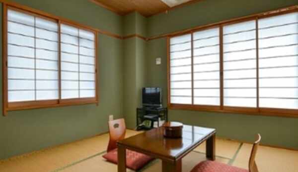 和室８畳　　Wi-Fi設置　アレクサで音楽、ニュースをお楽しみください。