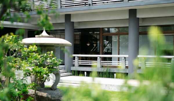 一棟貸し邸宅ホテル、１組様だけの時間をお楽しみください