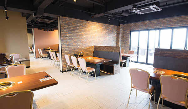 レストラン屋内席
