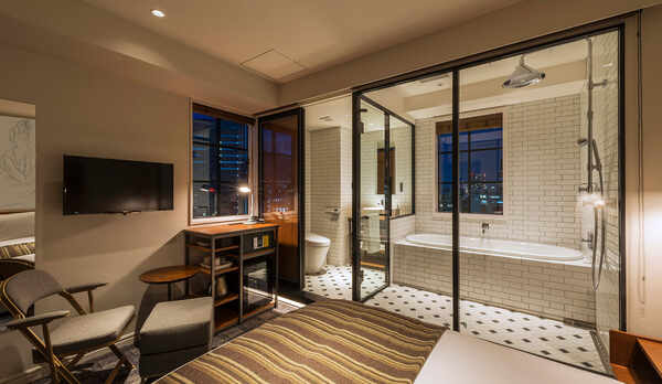 スーペリアダブル（17.56㎡）ベッド幅138cm