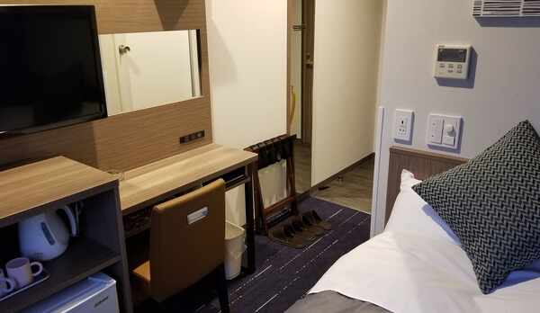 セミダブルルーム