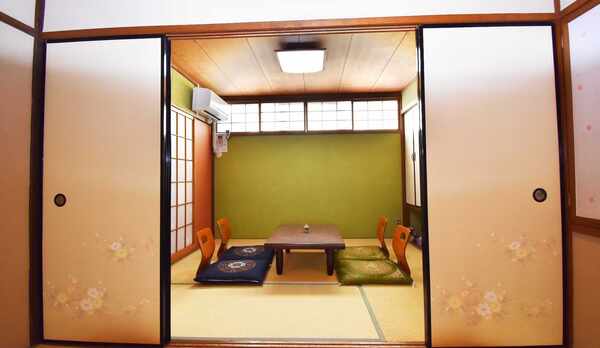 ・【部屋一例】古い良き佇まいを今に残すお部屋です