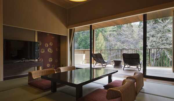 翠泉スイート露天風呂付