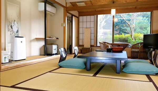 205室（高砂）10畳+広縁