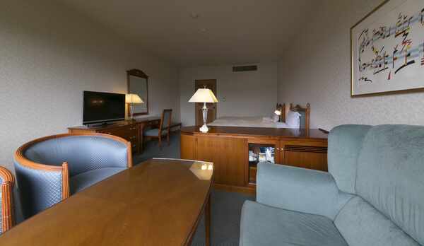 【デラックスツイン】ゆったりとした空間で寛いだ語らいのひと時を