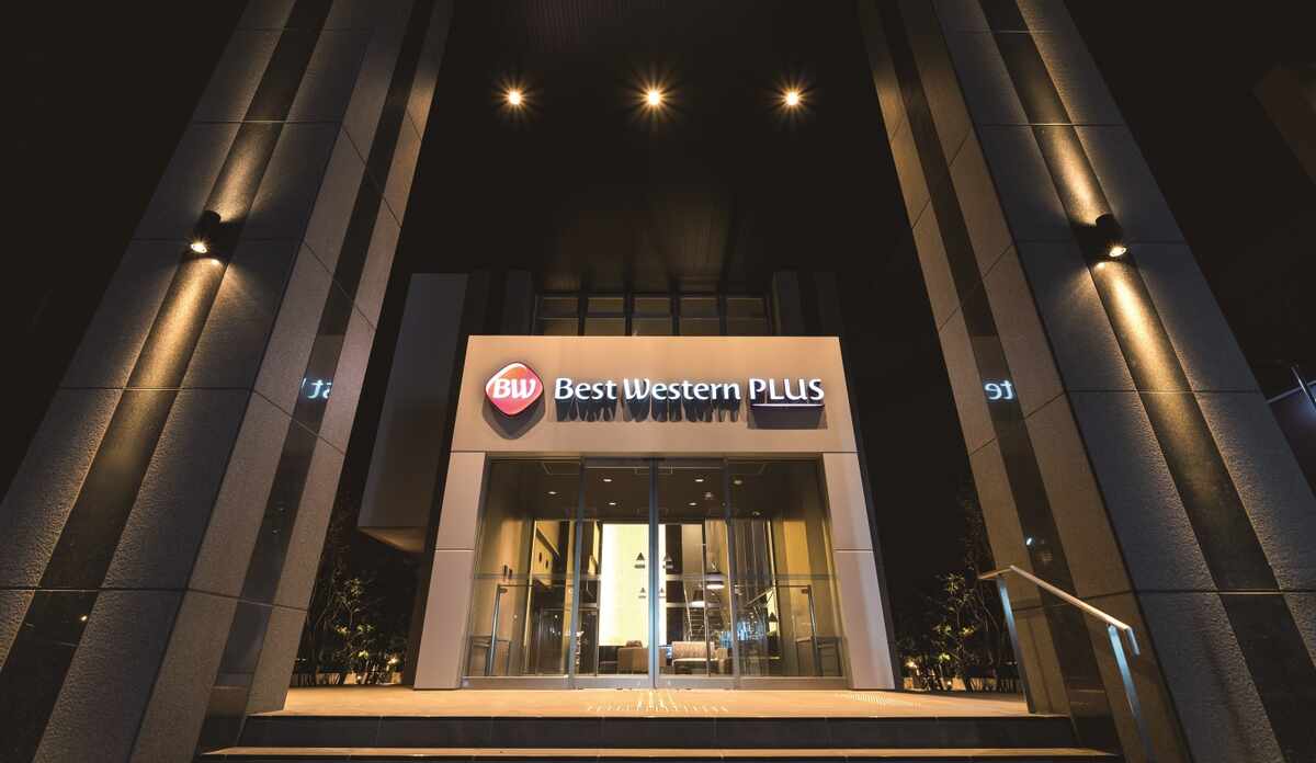 ベストウェスタンプラス福岡天神南 料金比較・宿泊予約 - 価格.com